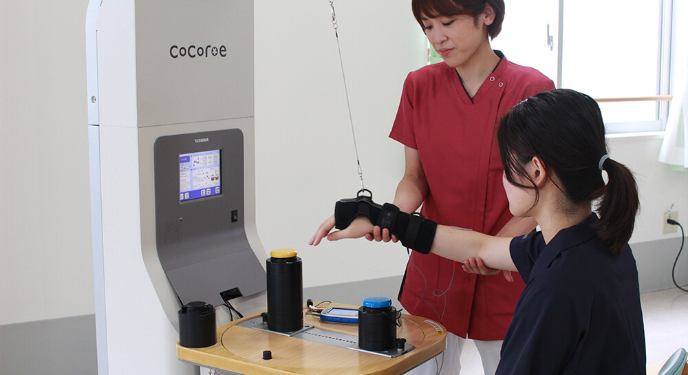 上肢リハビリ装置CoCoroe AR2